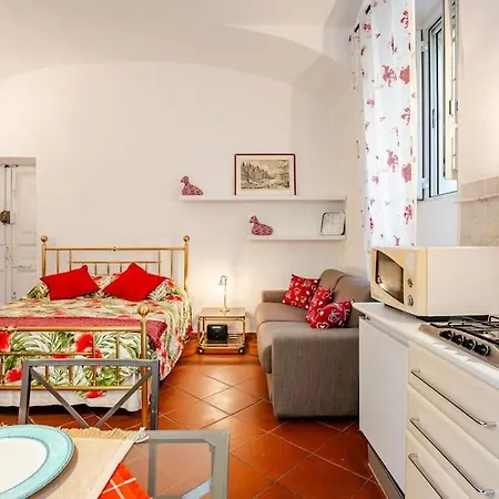 Apartment Lovely Loft Torlonia In Center Town