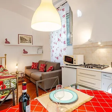 Lovely Loft Torlonia In Center Town Apartamento Roma